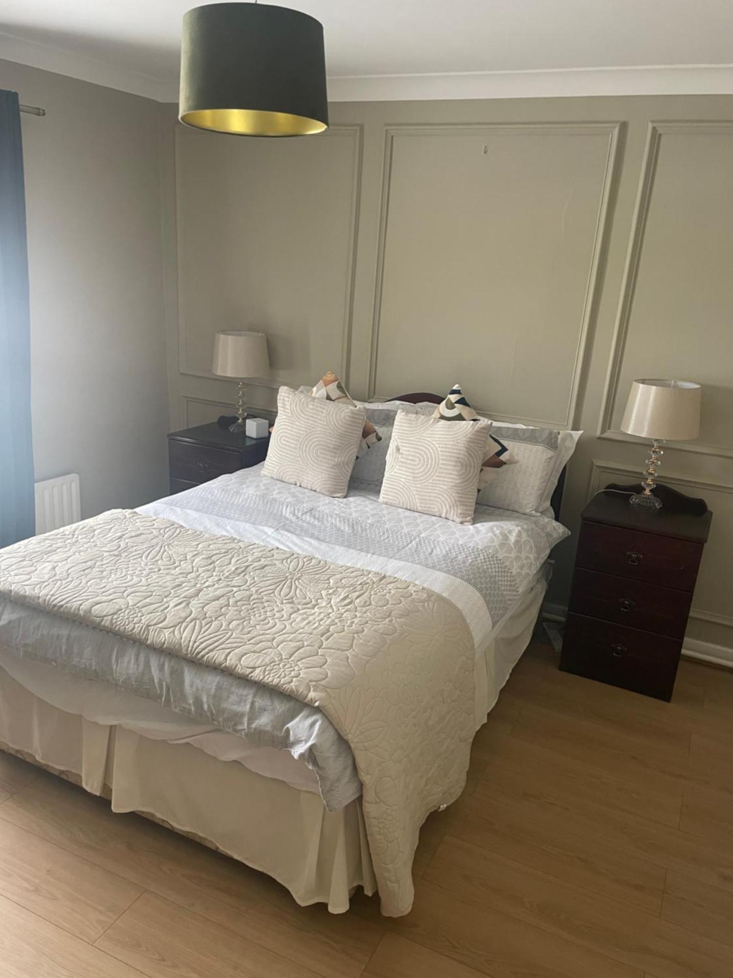 Large Townhouse With Gardens Apartment Kingscourt Ngoại thất bức ảnh